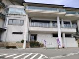 １０時半過ぎに岳温泉のバス停に到着。桜…