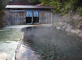 マタギで有名な森吉山山中の素朴な秘湯