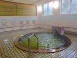昭和の雰囲気も漂う共同浴場的な湯処…