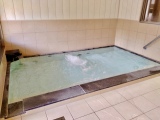 お洒落なレストランぽいけど歴史ある湯宿…