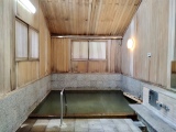 一般の人も利用しやすい綺麗な共同浴場…