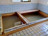 非加熱の冷鉱泉に入れる公衆浴場…
